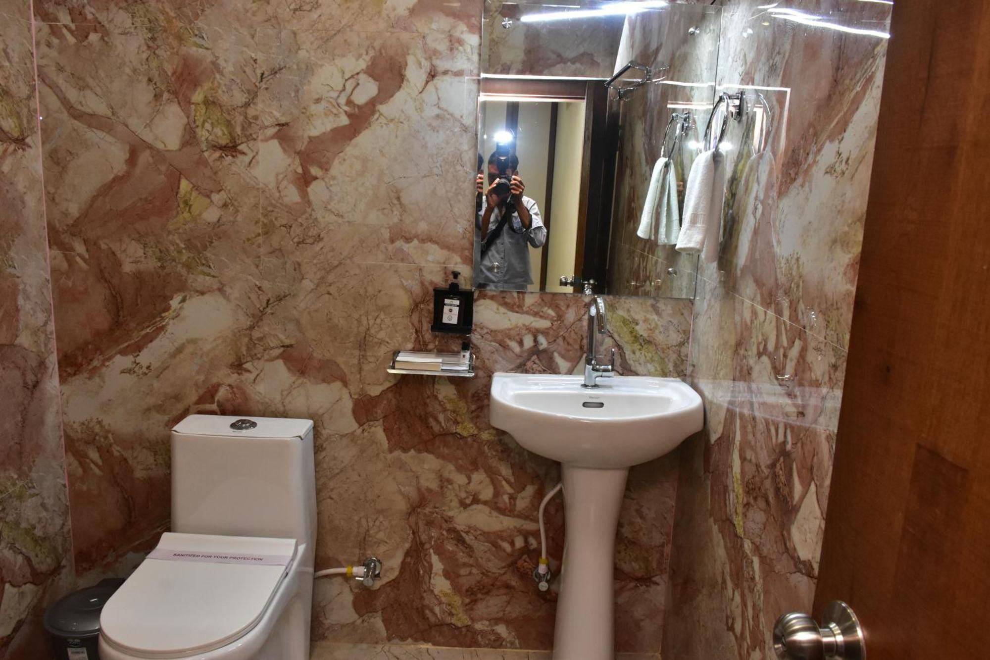 Hotel Jsr Ganga Váránaszi Kültér fotó