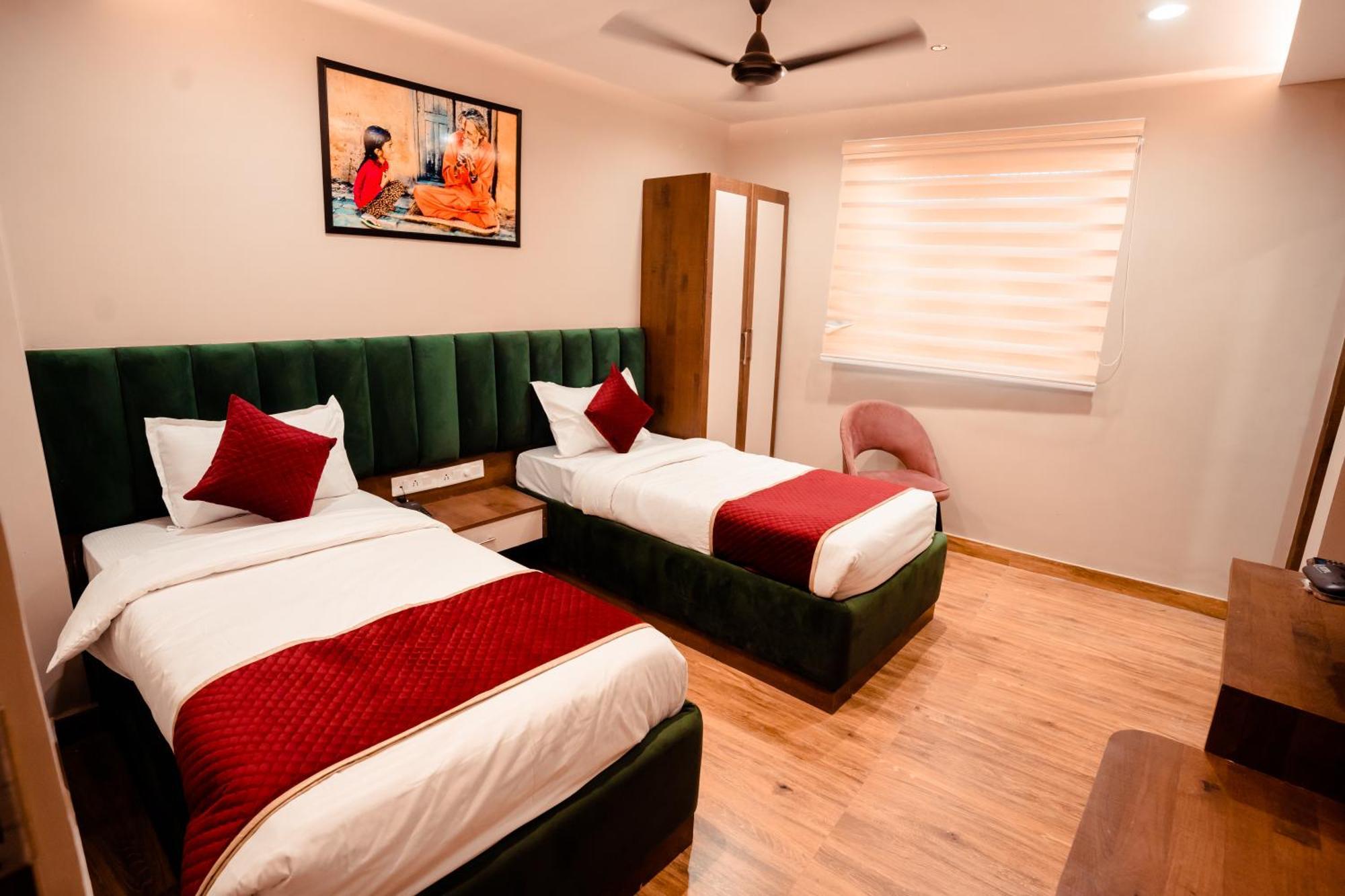 Hotel Jsr Ganga Váránaszi Kültér fotó